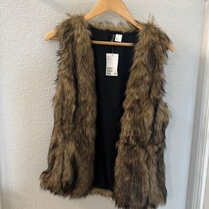 Fur vest